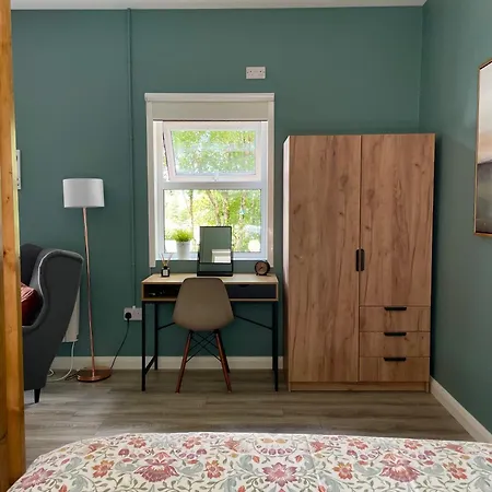 Studio * Letterkenny